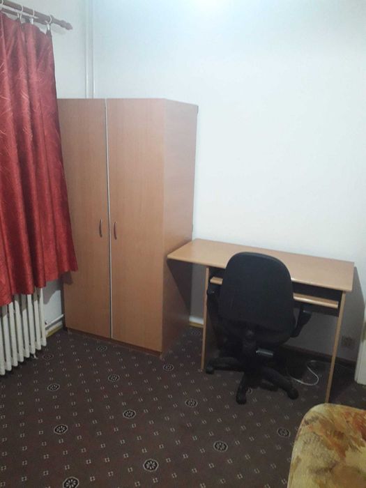 Dau in chirie 1 camera