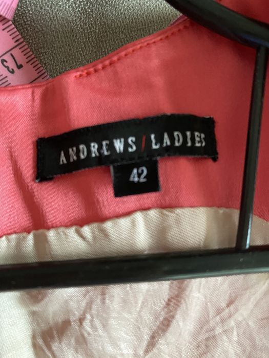 Сатенена рокля Andrews Lady