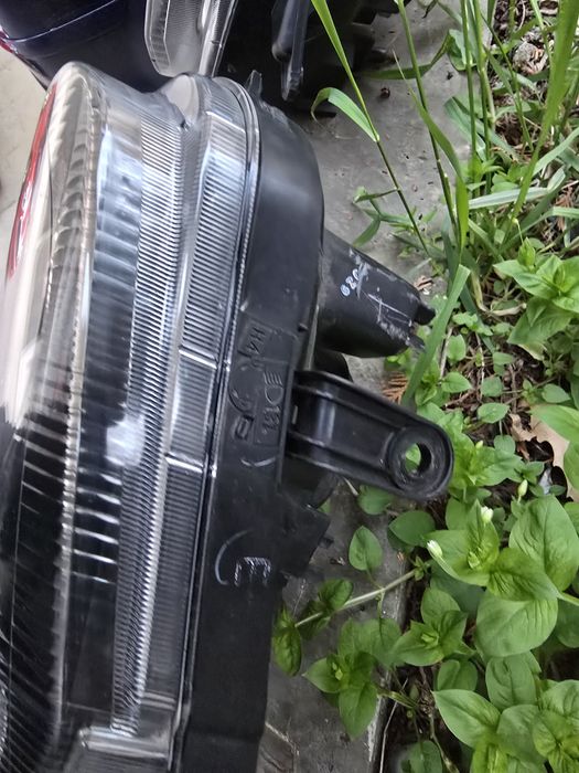 Faruri  led Suzuki jimny si   1 set halogen