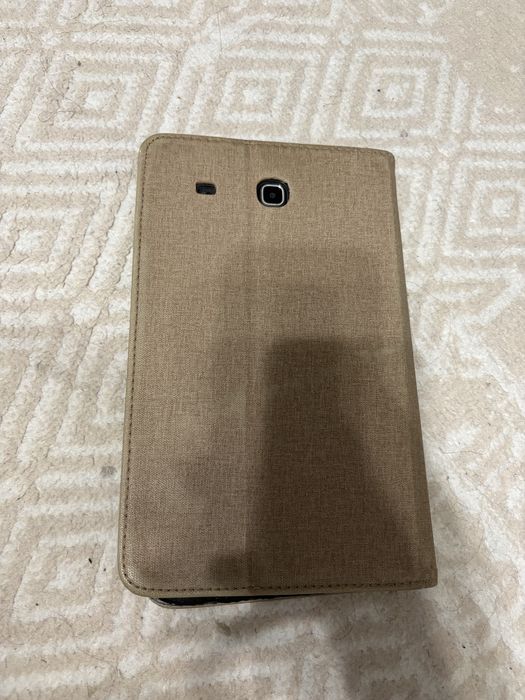 Samsung Galaxy Tab E 9.6 (SM-T561)