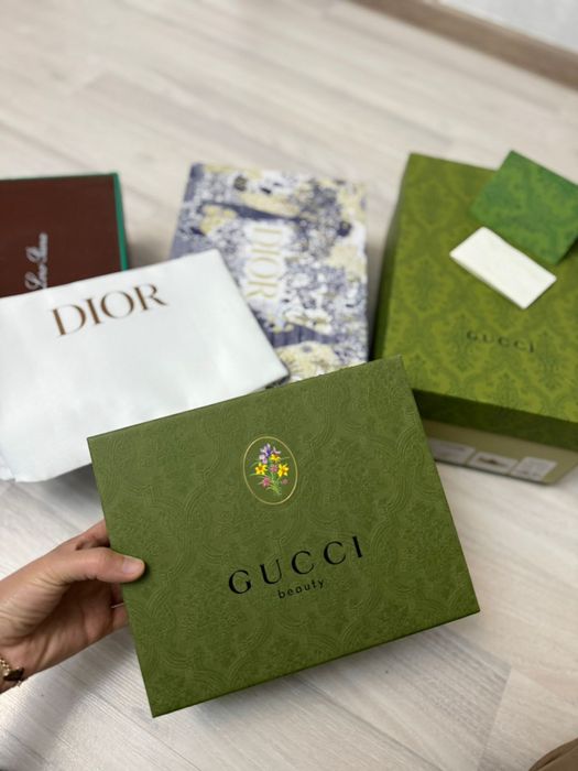 Продается брендые коробки