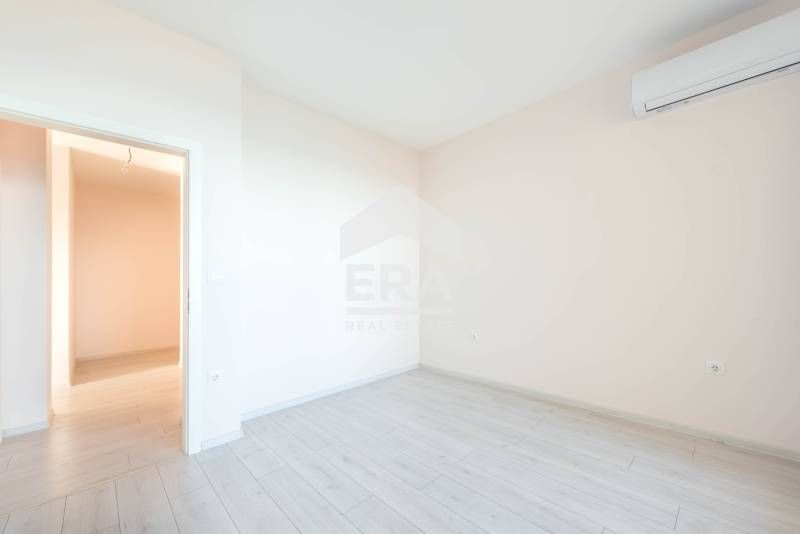 Продава се Тристаен апартамент в Варна, Чайка - 102 кв.м за 2148 €/кв.м - Снимка #4