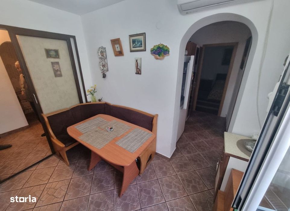 Apartament 2 camere Tudor Vladimirescu , 55 metri, etaj 4 Cod:163274