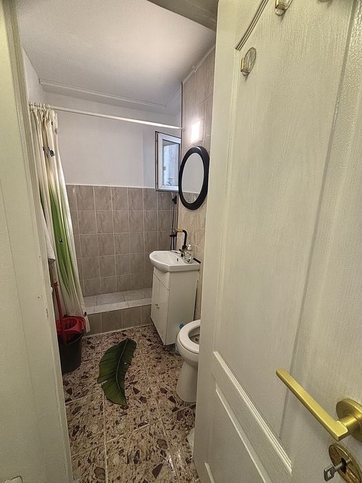 Apartament 2 camere balcon centrala