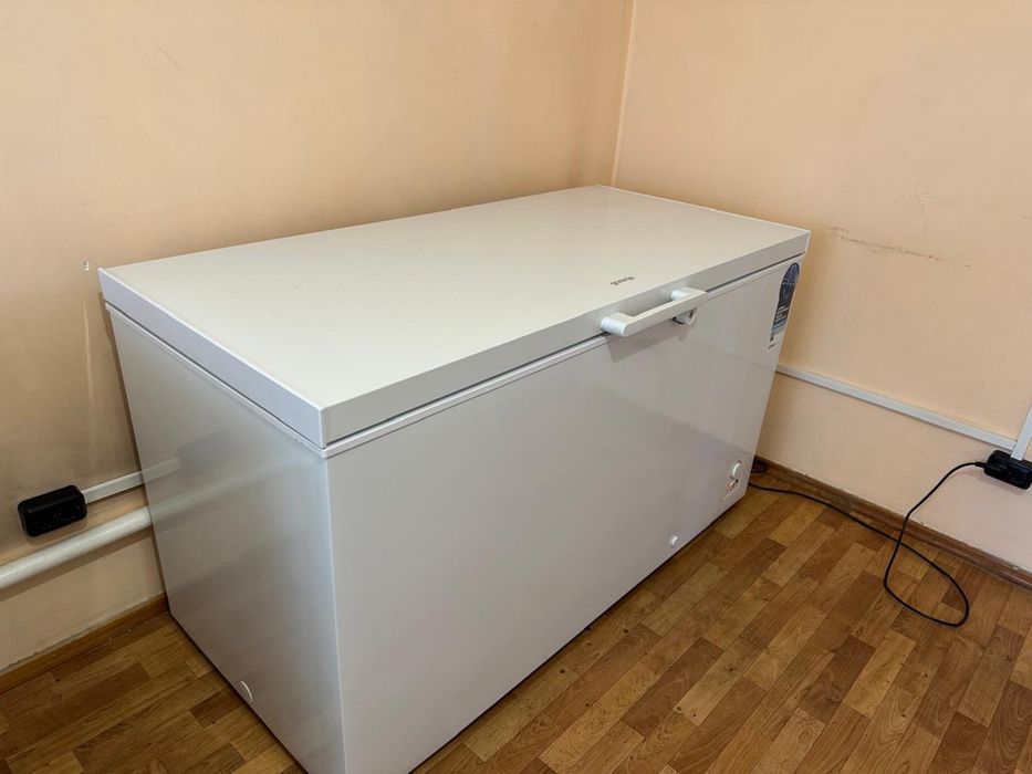 Gorenge морозильник лари
