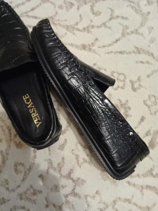 Туфли-лоферы кожаные