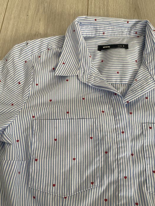 Дамска риза със сърчица