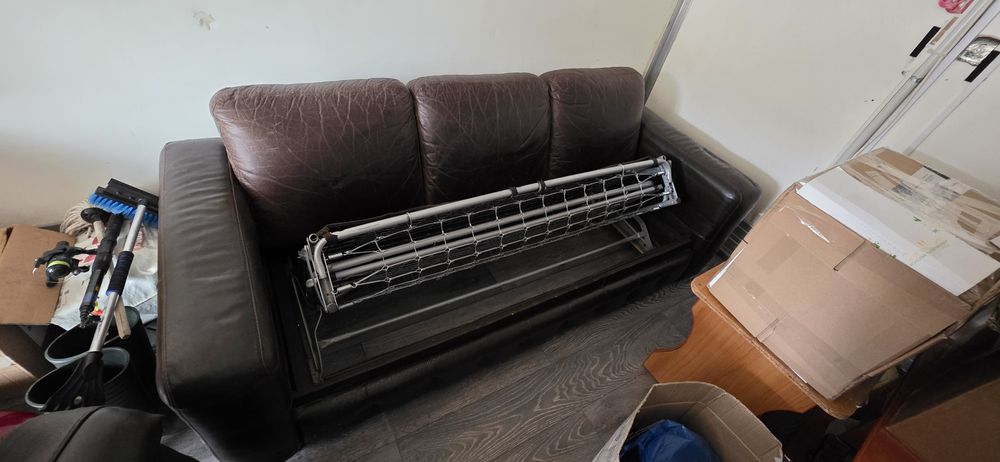 Canea extensibila mobexpert din piele pret 800 lei asigur transport pe