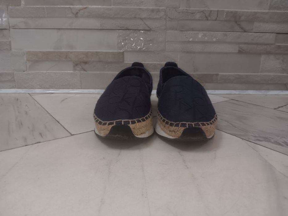 Обувки Calvin Klein, 37 номер