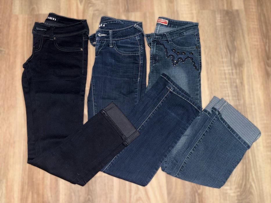 Дамски дънки и панталони