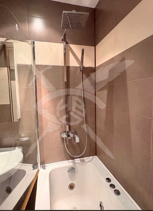 Дава се под наем Тристаен апартамент в София, Манастирски ливади - 130 кв.м за 777.75 € - Снимка #9