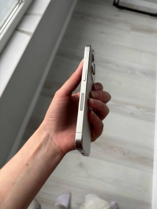 Iphone 15 pro 128 gb 85%