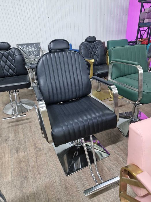 Откидное мужское кресло