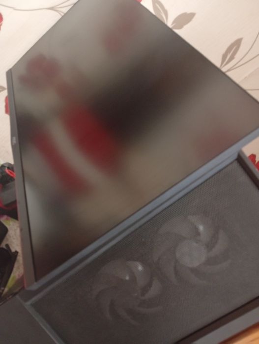 Pc gaming monitor etc