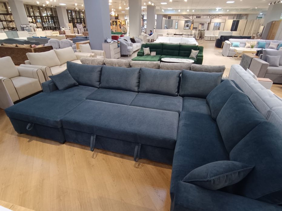 Большой диван  п образка