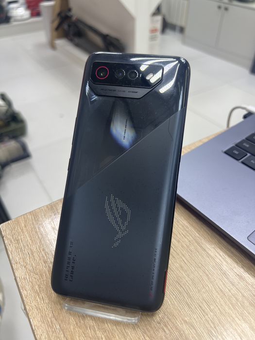 Asus RogPhone 7, 512gb (p25)
