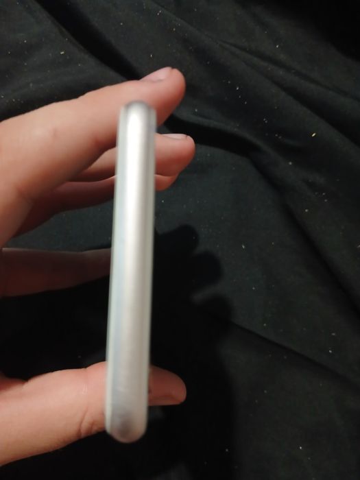 Продам айфон 6с на запчасти