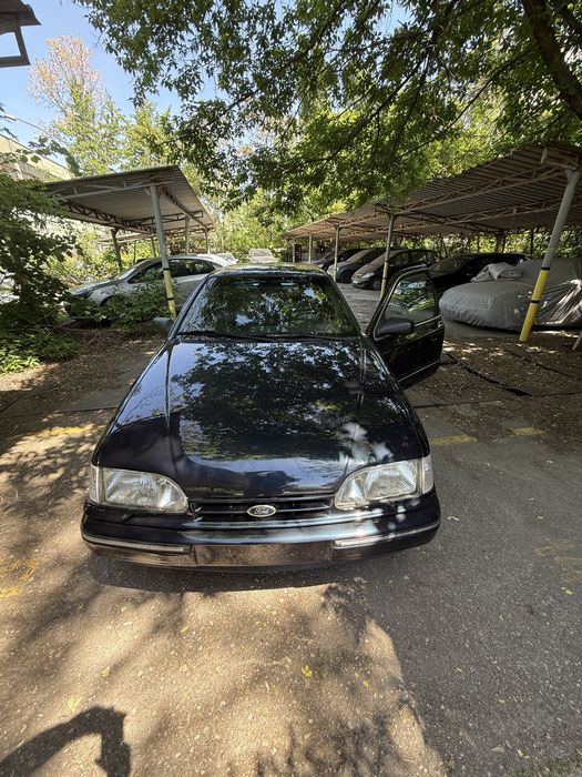 Ford Scorpio Cosworth