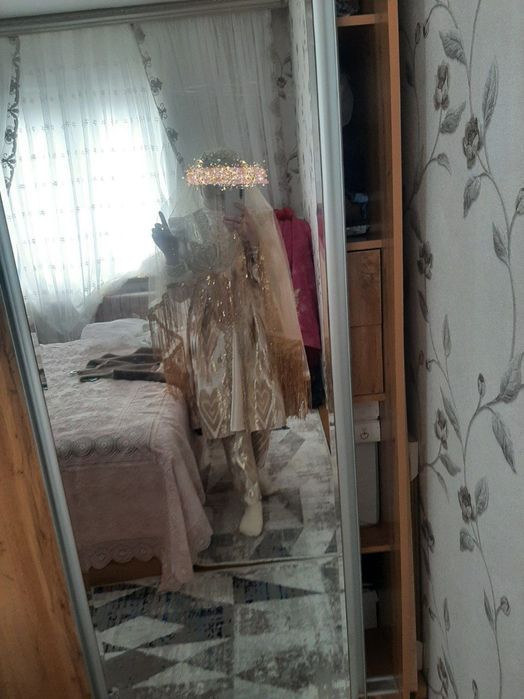 Shu ansambllar sotiladi sarisi bilan
Sariq ansambl 300ming
Pushtisi h