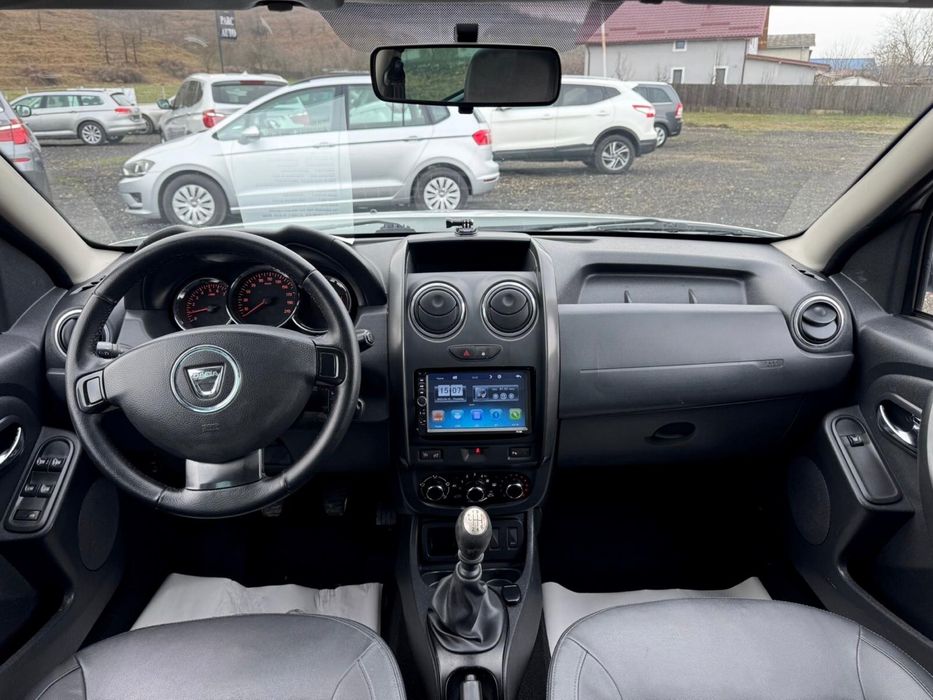 Dacia Duster | 2015 | 168.000 | | 1.5 dCI | prestige