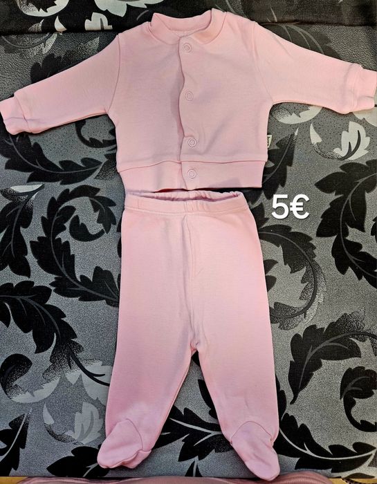 Бебешки дрешки за момиче