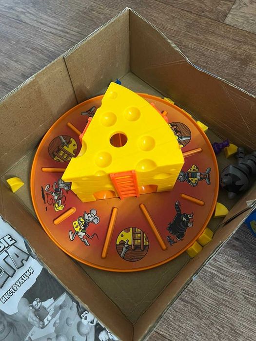 Настольная игра "Сырные бега"