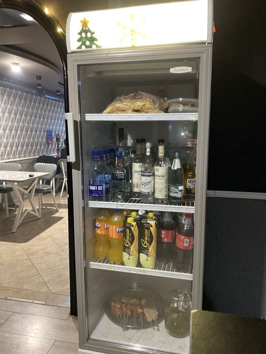 Холодильник.     )