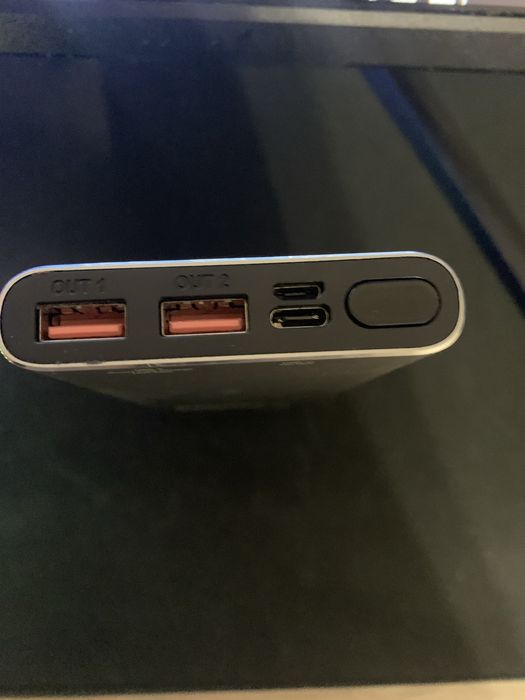 Продам повербанк Energizer 10000 mAh