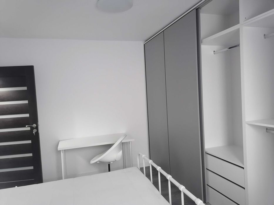 Închiriere apartament cu 2 dormitoare