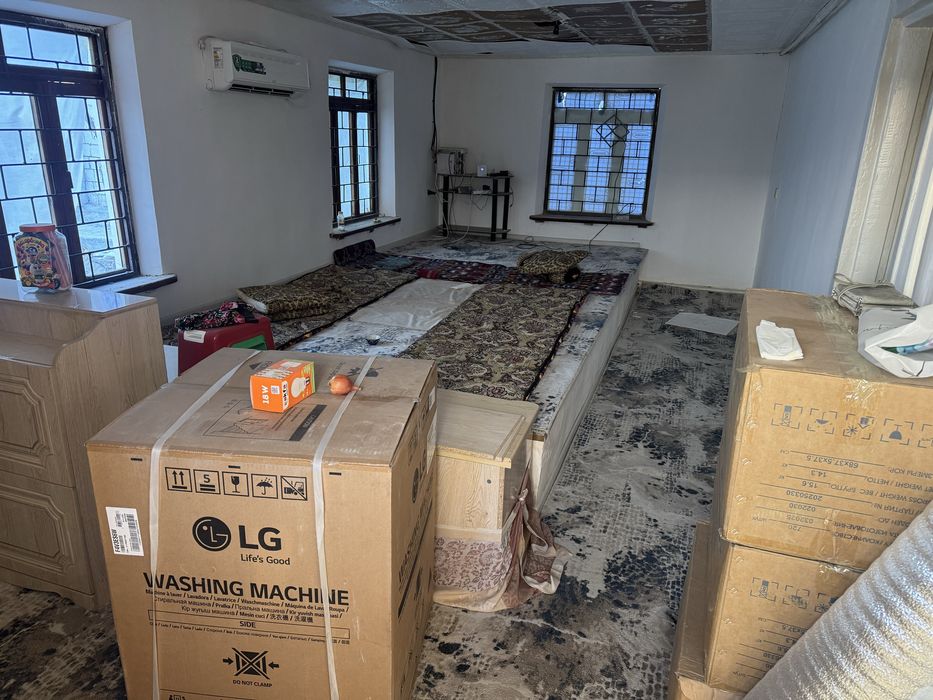 Dala hovli sotiladi. Dacha vasxoddan