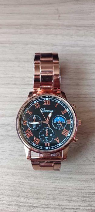 Часы Geneva кварцевые