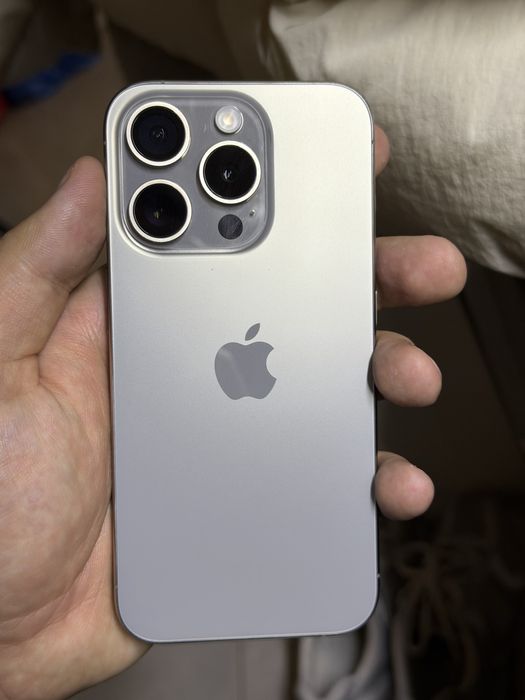 Продам Iphone 15 pro, 512 gb, Natural Titanium