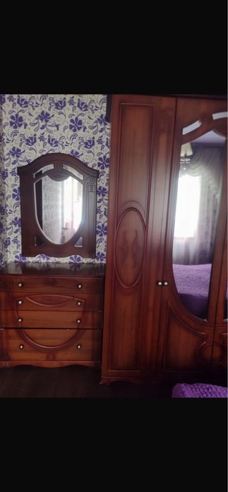 Спальный гарнитур