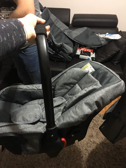 Carucior copii 3 in 1 pret 500 Ron