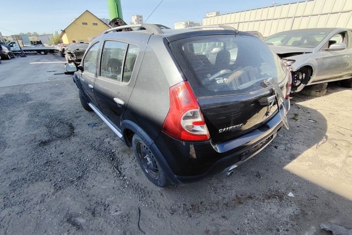 piese Dacia Sandero prima generatie