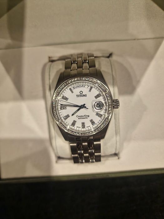 Швейцарские часы Titoni Cosmo King (Новые) — Бриллианты