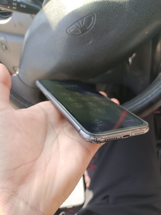 Айфон 11 128г фейс рабочи