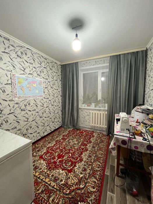 Продам 4 комнатную квартиру