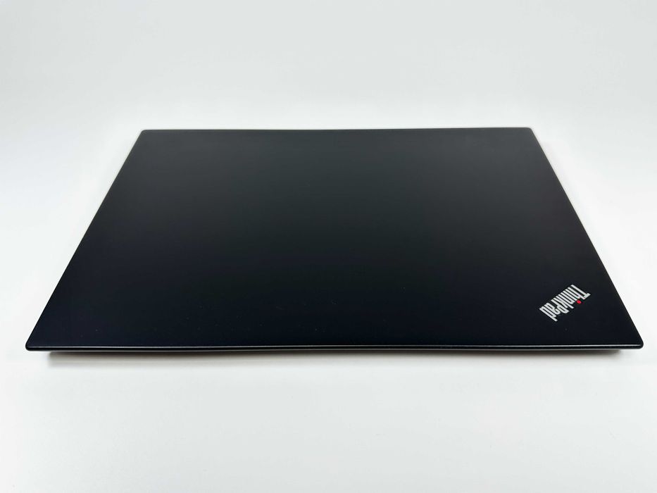 Laptop Lenovo Thinkpad T470s Intel i7 16 gb ram 256 gb ssd Ecran 14 inch Full HD Design slim Gama business Factura si Garantie 1 an