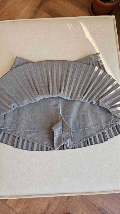 ZARA плисирана пола-панталон, L размер