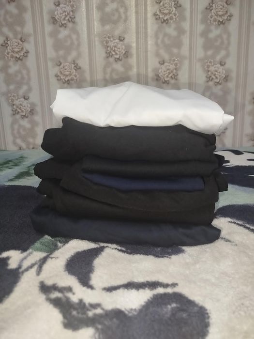 Отдам школьные вещи для девочки