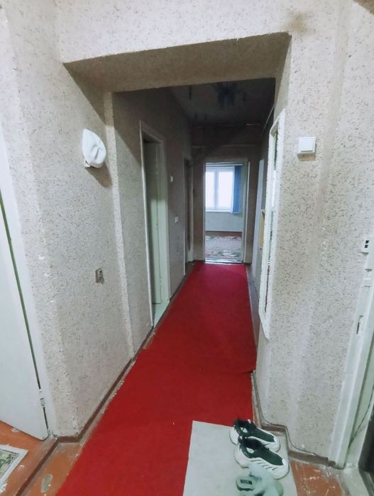 ЗУДЛИК БИЛАН СОТИЛАДИ!!! 2~хона 3~хонақилса бўлади, шахар марказида!!!