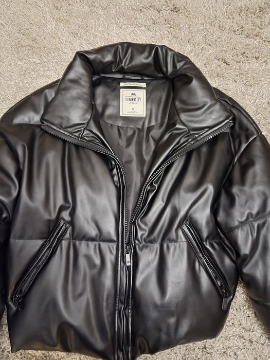 Дамско зимно яке TIMEOUT