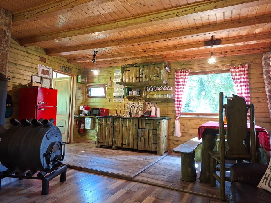 Cabană de vânzare la munte