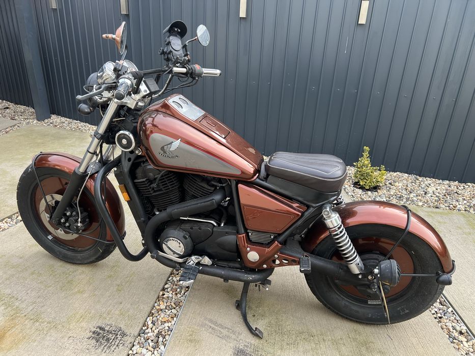 Honda shadow 1100(bobber)