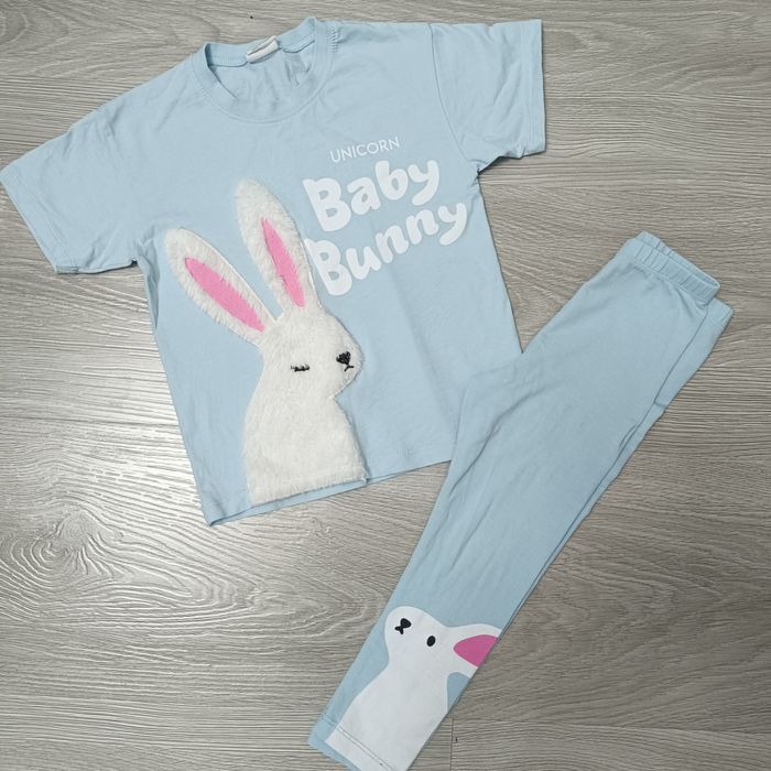 Два костюма и Лонг на 98-104