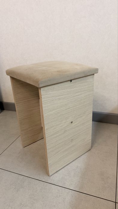 Продам табуретки
