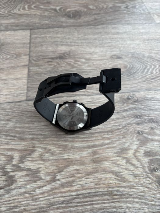 Продам часы мужские Hublot