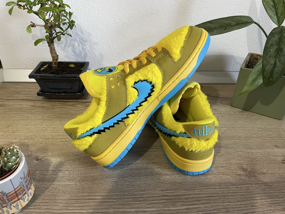 Nike SB Dunk Low Grateful Dead Bears Yellow
