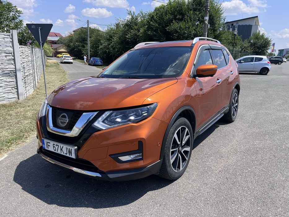 Vand Nissan X-TRAIL  ca nou